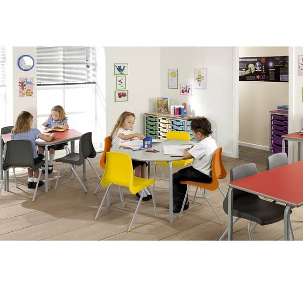 MT Crushed Bent Student Tables - Classroom Layout